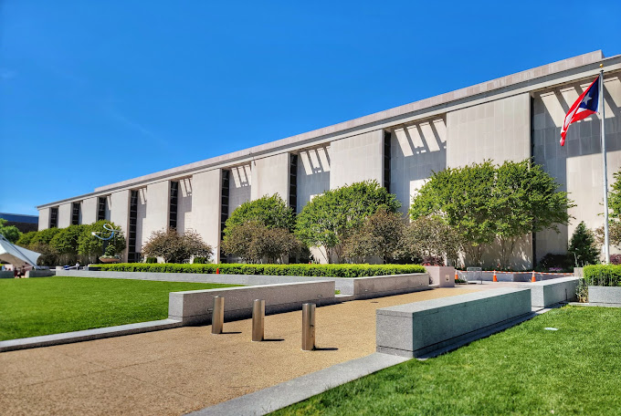 National Museum of American History – Demolition and Asbestos Removal